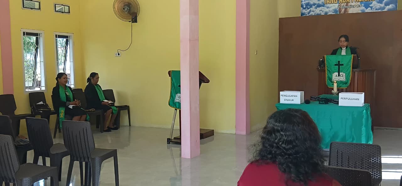 Ibadah Minggu Pos Pelayanan NAZARETH Di Pimpin Oleh Pdt. F. Metekohi S.STh